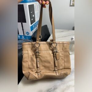 Coach Camel Leather Shoulder Handbag F11525 (Rv)